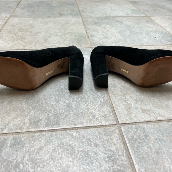 Black suede round toe pumps, 3” heel height - Picture 2 of 2